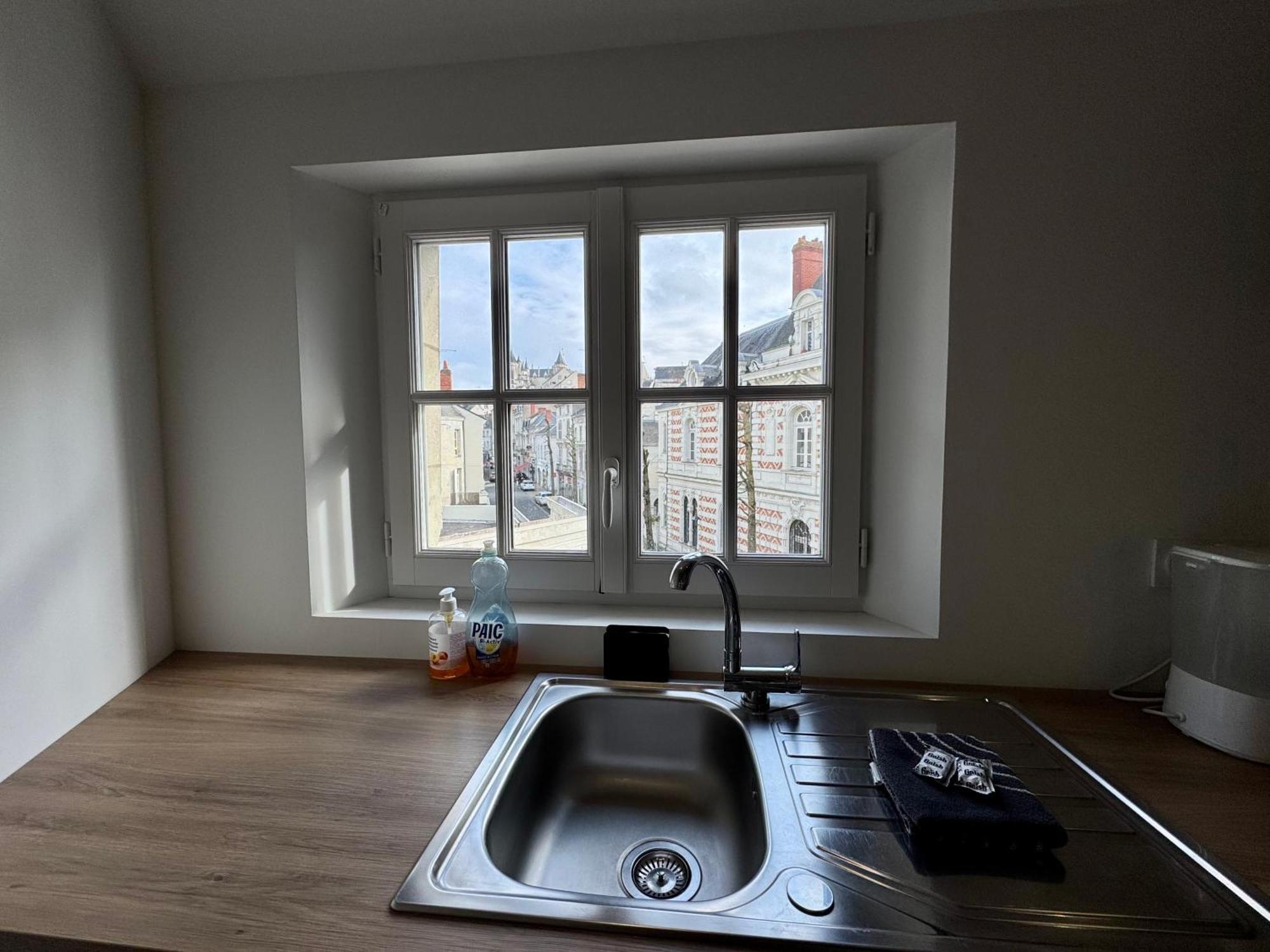 Appartement Centre Ville Climatise Vue Chateau Saumur Exterior foto